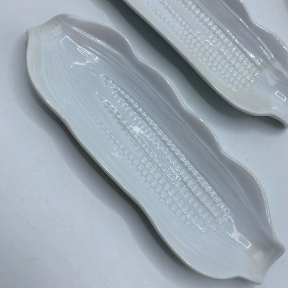 White Ceramic Corn on the Cob Dishes Set of 6 Vintage - Picture 5 of 7